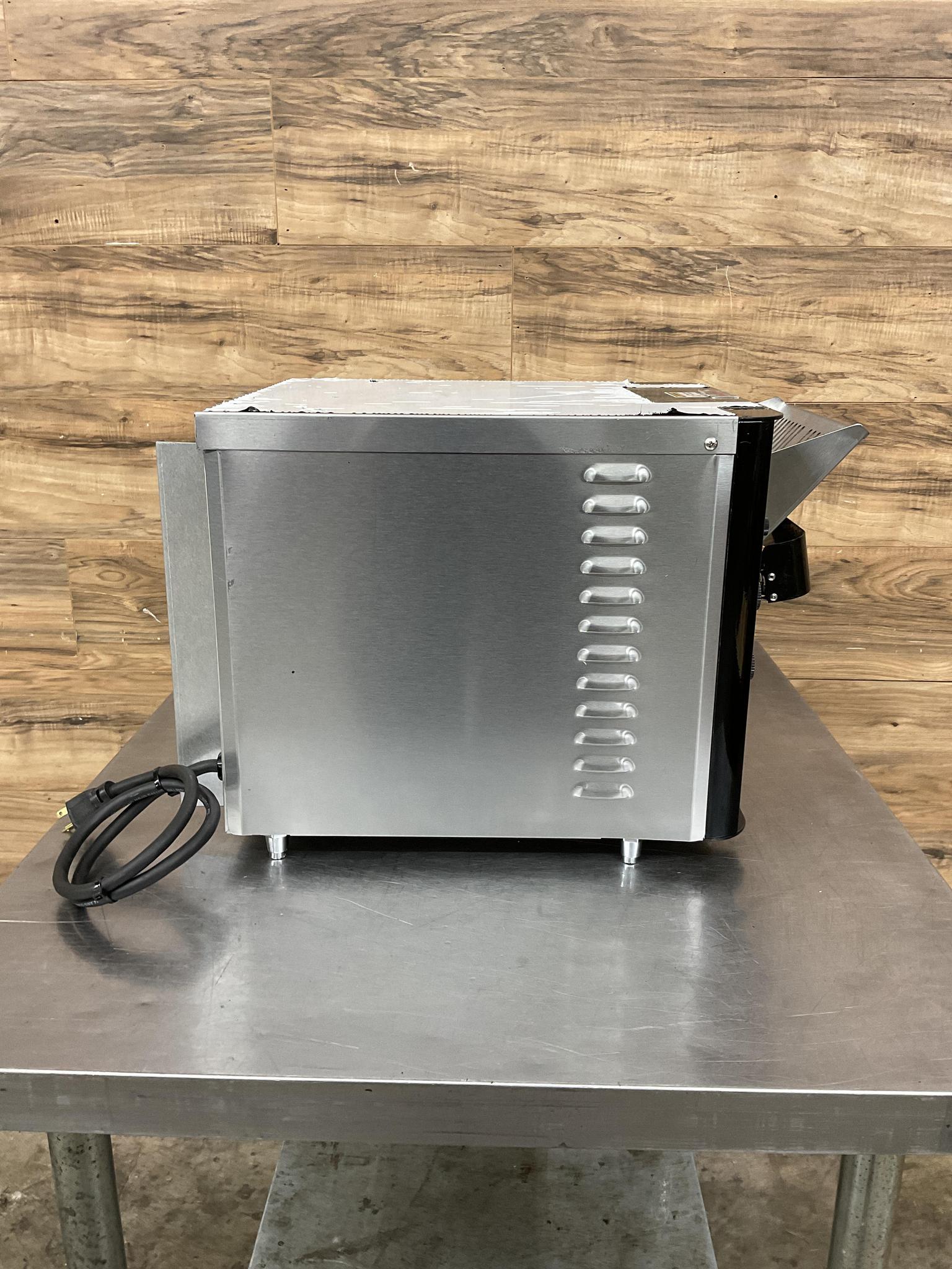 Avantco CO-16 Electric Countertop Oven - Silver/Red for sale